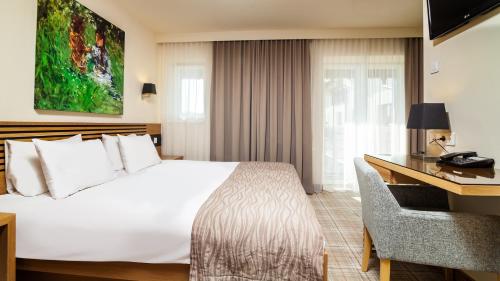 Ana Hotels Sport Poiana Brasov Sport Hotel & Spa is conveniently located in the popular Poiana Brasov area. The hotel has everything you need for a comfortable stay. Facilities like 24-hour front desk, facilities for disabled guest