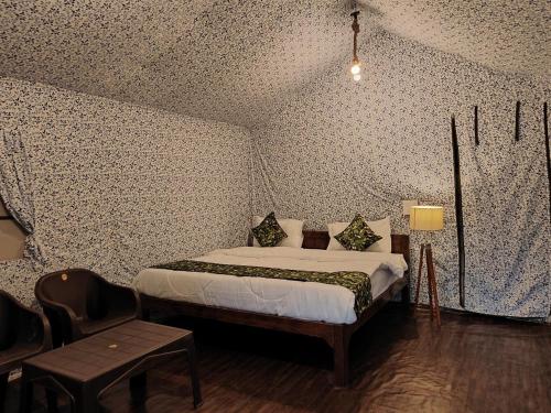 the jungle book - luxury camps by lake & woods photo 2