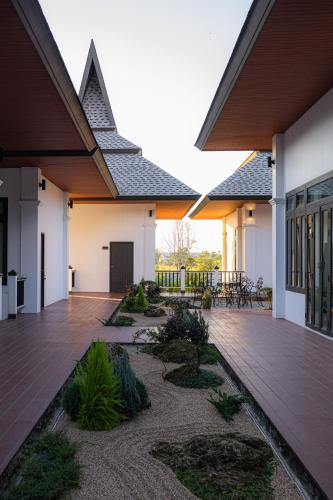 Chevana Resort  in Sankampaeng