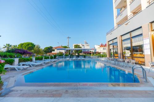 Çidihan HOTEL (Cidihan HOTEL) in 庫薩達斯海濱