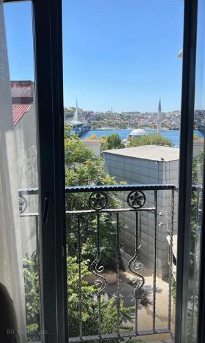 GALATAGREENAPPLEHOTEL – Istanbul, FL