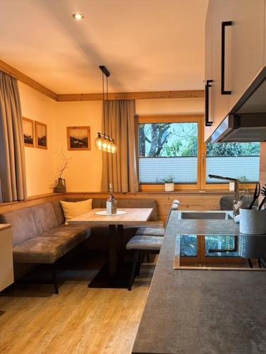 Landhaus Tyrol Room Type - One-Bedroom Apartment with Shower