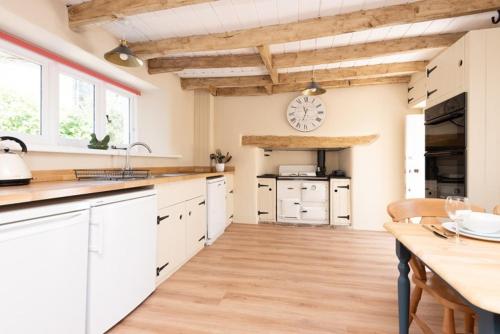 Hansel Cottage in Strete