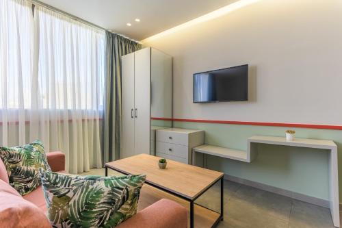 Gouraud Studios & Apartments in Gemmayzeh - image 14