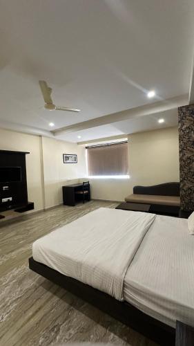 Utsav Hotel and Resorts in Burhanpur