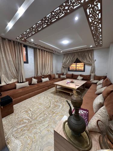 Apparemment in El Khyam 2