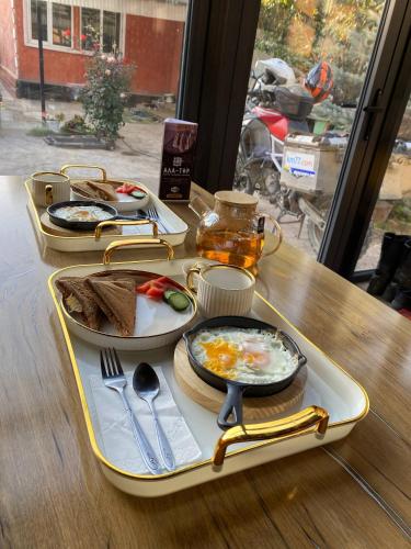 Ēdiens un dzērieni, Ala-Tor Guest House in Kirpichny