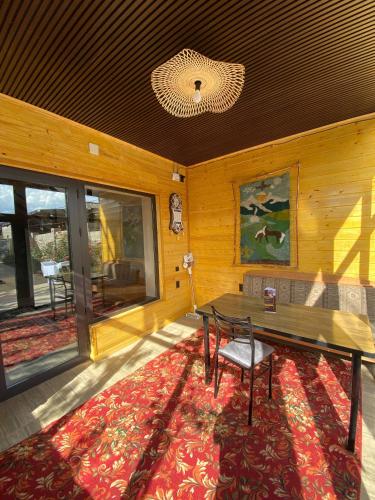 Iekārtas, Ala-Tor Guest House in Kirpichny