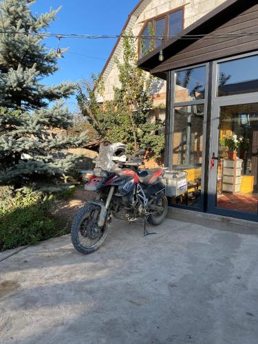 Ala-Tor Guest House in Kirpichny