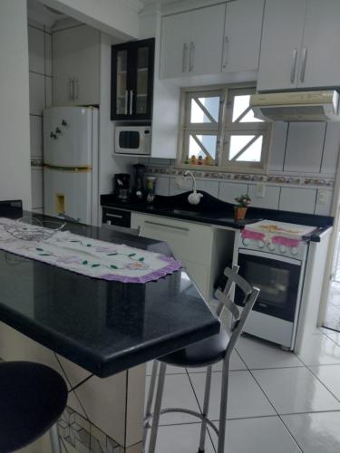 Apartamento 2 minutos da praia in 拉戈伊尼亞
