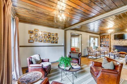 Fishing Ponds: Peaceful Tifton Getaway in 泰泰 (GA)