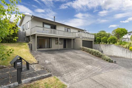 Golden Retreat – khách sạn tại Richmond Heights