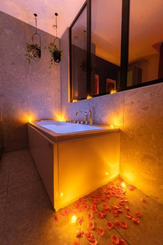 Nice Centre - Loft - Balneo 1 in Nice