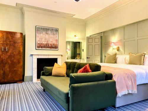 nap Hotel King Square Hotel de charme Memorial Stadium