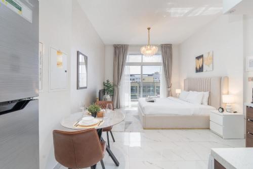 Magnificent and Elegant Studio in Al Barsha South