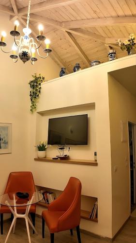 Facilities, Nuriel Fruit & Guest House in Shear Yashuv
