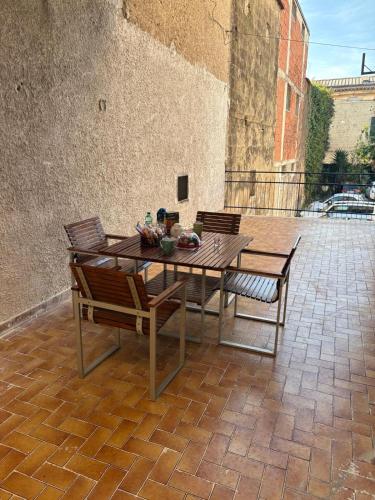 Балкон, Apartament house in Marcianise