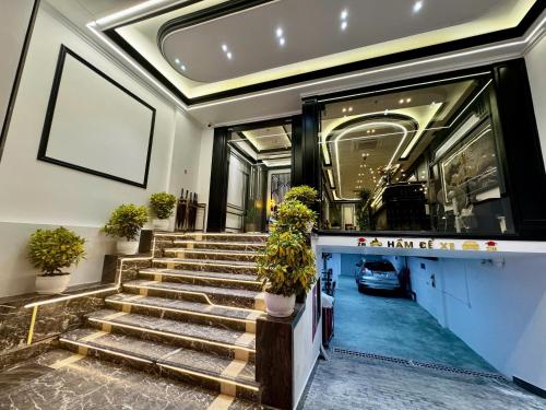 Exterior view, Royal Hotel Ha Noi in Thanh Tri