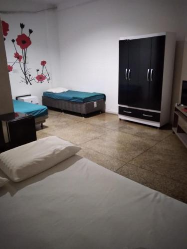 3 double beds