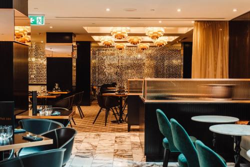 Mayfair Hotel Adelaide By IHG - 레스토랑