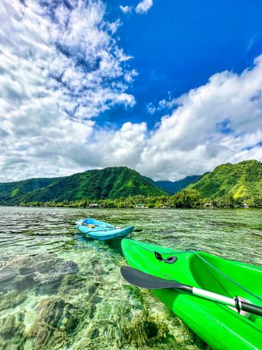 Maison familiale entre Terre et Mer - climatise - canoes et paddles inclus - Teahupo'o Lodge Tahiti - Tahiti Maison familiale entre Terre et Mer - climatise - canoes et paddles inclus - Teahupo'o Lodge Tahiti - Tahiti