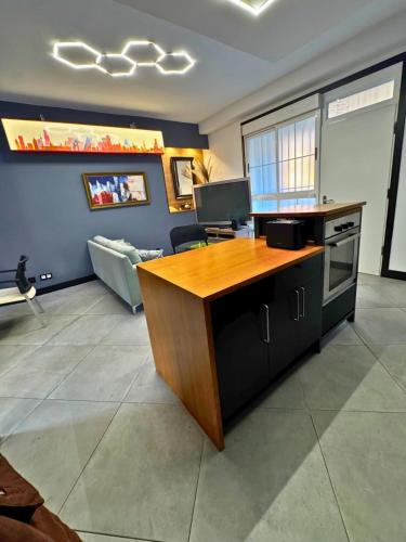 Urban District Madrid Loft - image 8