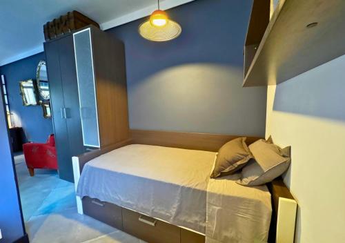 Urban District Madrid Loft - image 9