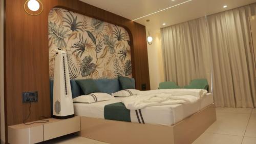hotel ashirwad in Wadgaon