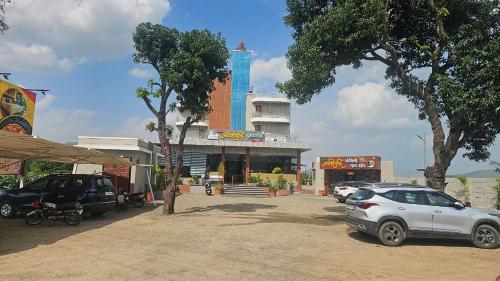 hotel ashirwad in Wadgaon