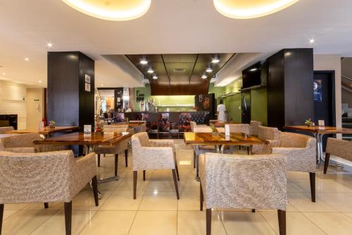 Restaurant, Stream Hoteis in Ribeirão Preto