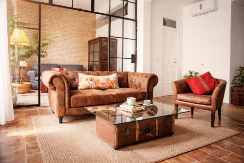Ohliving Arenal, Sewilla