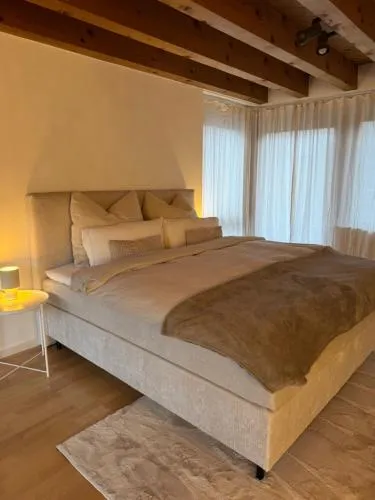 Ferienwohnung Alex großzügig, modern mit Balkon in Bad Dürrheim, Deutschland