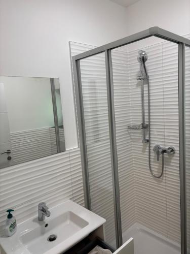 Hotel Garni Ilys Inn – Wels, IN