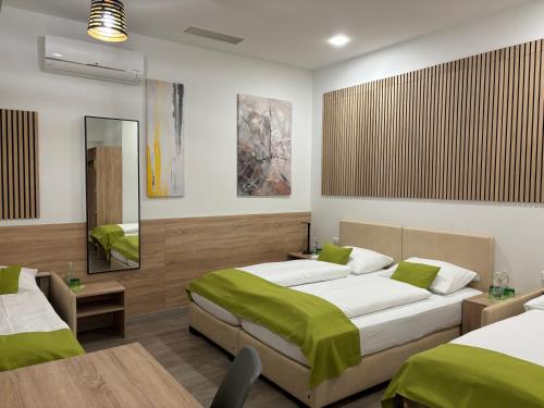 Hotel Garni Ilys Inn – Wels, IN