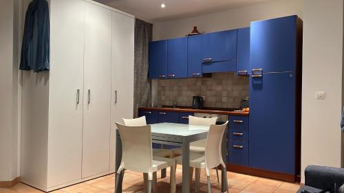 HENRY BENNEt in Menton