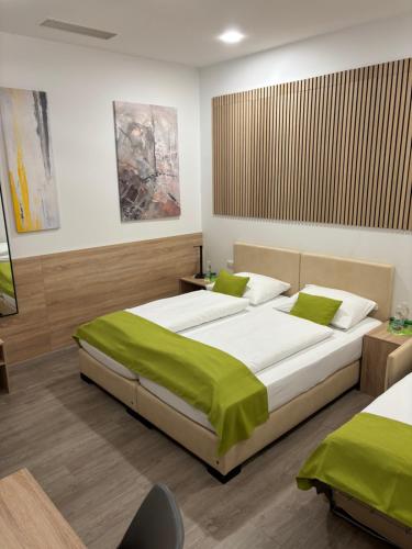 Hotel Garni Ilys Inn – Wels, IN
