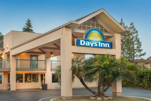 Days Inn by Wyndham Redwood City - Hotel