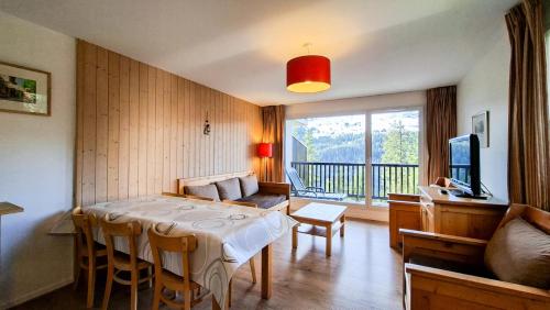 Résidence Les Pleiades - Appartement spacieux avec balcon · Centre station · Parking couvert MAE-7352 - Location saisonnière - Arâches-la-Frasse