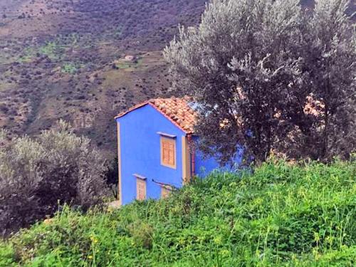 House in the Countryside with Aeolian View gîte à louer Reitano