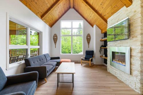 The Bear - Escapade en Nature avec Spa in 小里維爾-聖弗朗科斯 (QC)