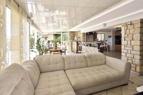 Residence Maison Avec, Piscine & Vue Mer - Antibes - Maison avec, piscine & vue mer - Antibes MAE-23 in Maure