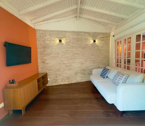 2 bedrooms, 4 beds