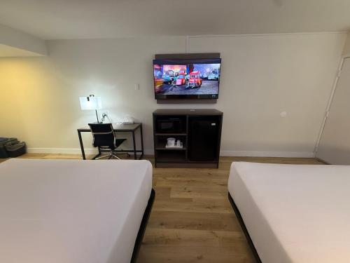Rodeway Inn Imperial - El Centro - image 6