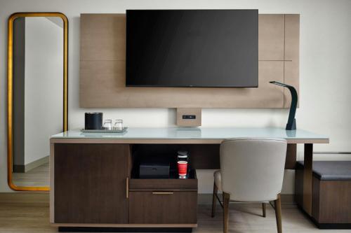 Indianapolis Marriott East - image 11