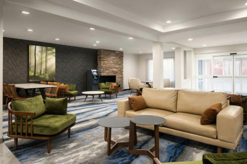 Fairfield Inn & Suites by Marriott Newark Liberty International Airport - image 23