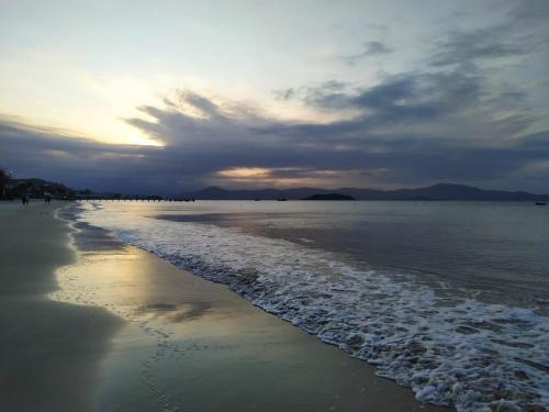 Condomínio Solar dos Reis (Condominio Solar dos Reis) in 卡舒埃拉杜邦熱蘇斯