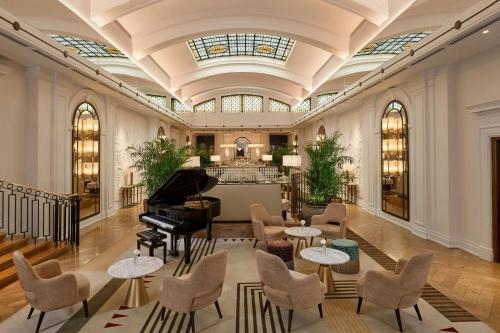 Sheraton Grand London Park Lane, Londra