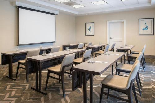 Residence Inn by Marriot Clearwater Downtown - image 7