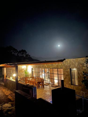 Country House in Azpitia Villa las Leñas (Country House in Azpitia Villa las Lenas) in Santa Cruz de Flores