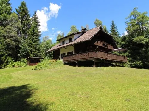 Mooshausl in Gnesau, Österreich